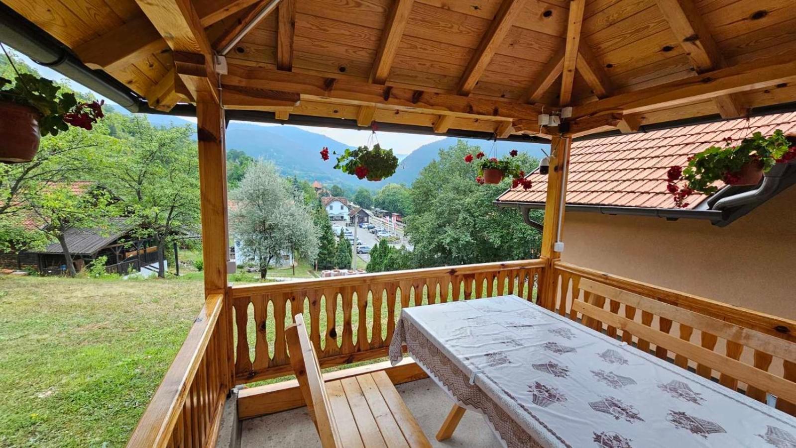 Apartmani Maksimovic Mokra Gora Extérieur photo